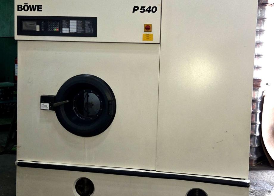 LAVADORA EN SECO MARCA BOWE P540 PARA 20 KG.